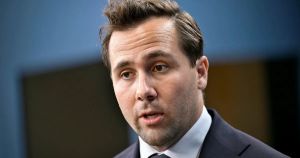 Max Hjelm: Har Benjamin Snooza sovit de senaste åren?