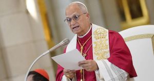 El Vaticano propone a las víctimas una reunión en Roma tras sentirse 