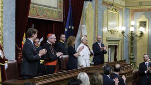 El Papa que no sermonea
