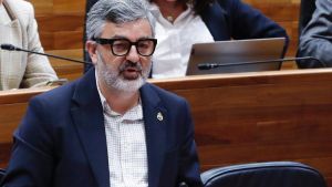 La oposición critica al consejero Calvo por la gestión de Cogersa: 