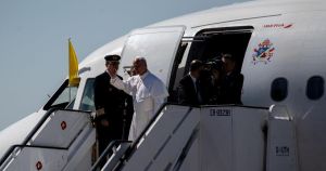 El Papa aterriza en Barcelona para su segunda parada en España