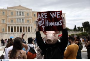 Τα μάθατε τα νέα; «Νικήσαμε την ανεργία»!