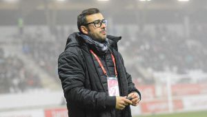 El Avilés cierra a su nuevo entrenador: Yago Iglesias firma por dos años con el conjunto blanquiazul