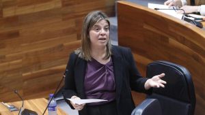 Bronco debate por el plan del Principado para adquirir pisos: el PP lo considera 