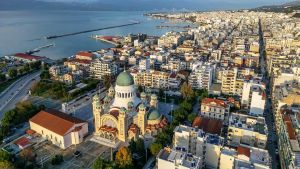 Πώς θα μπορούσε η Πάτρα να γίνει σαν το Μιλάνο ή σαν τη Φλόριντα!