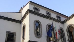 «Sistema Sorrento», prima condanna: 4 anni e 2 mesi al giornalista Di Maio ex staffista del sindaco arrestato