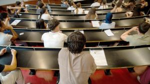 Un 'writing' sobre el estrés y la ansiedad adolescente, la pregunta estrella del examen de Inglés de la selectividad en Catalunya