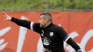 Dos exjugadores asturianos de Yago Iglesias avalan el fichaje del gallego por el Avilés: 