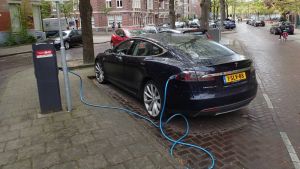 Srbija dobija mrežu punjača za električna vozila, u planu stanice i za vodonik