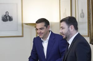 Γιατί ο Ανδρουλάκης δεν μπορεί να συνεργαστεί με τον Τσίπρα