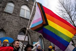 Kerk in Verenigde Staten stemt over verbod op polyamorie na voorstel 23-jarige YouTuber