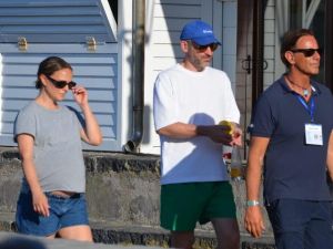Natalie Portman a Ischia, tour al Castello Aragonese