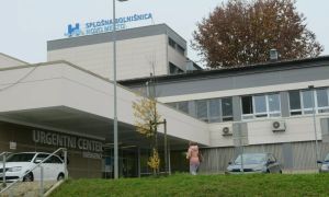 Pri pregledu čakalnih seznamov za ortopedske storitve v novomeški bolnišnici ugotovili več neskladnosti