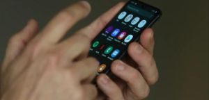 Política fixada e cultura global da imagem