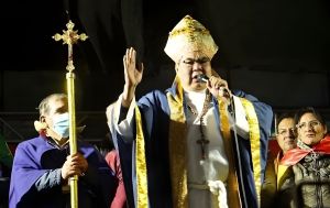 Cabildo paceño exige estado de excepción tras discurso de falso obispo desconocido por la Iglesia