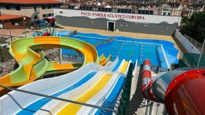 Ya hay fecha de apertura y precios para el único parque acuático de Asturias: El PACO estrenará césped esta nueva temporada