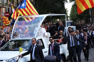 El català, i la incomoditat, del papa