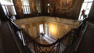 Il gioiello dimenticato nei giardini, Palazzo Dugnani è vuoto (e inutilizzato) da 15 anni: “Cercasi gestore che lo restauri”