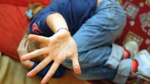 Infanzia maltrattata, la Campania ultima in classifica per cura e servizi