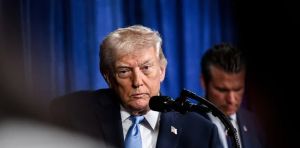 Savaş riski artarken Trump tereddüt ediyor