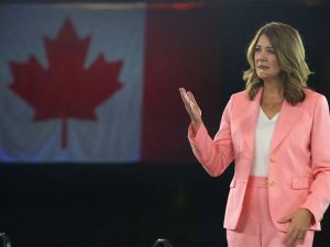 Braid: Will separatists topple Danielle Smith and win control of UCP? Not a chance