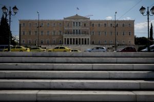Νέο συνταγματικό πραξικόπημα από την κυβέρνηση – Τελευταία ευκαιρία πριν την οριστική συγκάλυψη των υποκλοπών