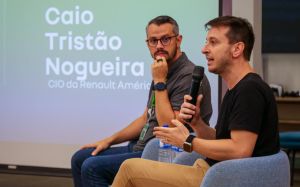 Renault e Localiza&Co debatem como conectividade, dados e IA estão transformando o mercado