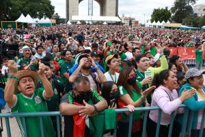 Momentos de tensión: Mujer se desvanece en Fast Fest de la Ciudad de México