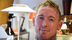 Da­ni­el gav sin re­tro­bu­tik ét sid­ste skud: Kun en måned efter måtte han træk­ke st...