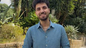 Vincenzo Comunale e «Le voci di dentro». Ai Musei del Vomero prima rassegna (anche) con Stand up Comedy