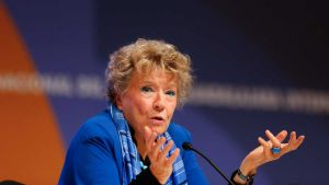 Dacia Maraini ha qualche problema con il congiuntivo