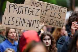 Un niño agredido sexualmente cada tres minutos: la realidad que el Gobierno francés no quiere ver