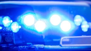 Ticket gefälscht: Busfahrer wird von jungem Mann an der Biesinger Haltestelle körperlich attackiert und bedroht