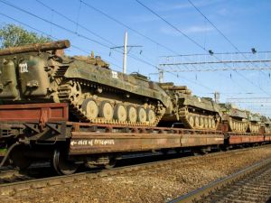Спокойно, не сме във война! Огромни американски военни колони окупират пътищата ни