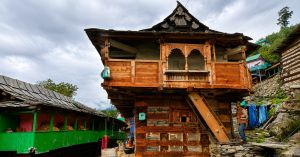 What Are Kath-Kuni Homes & How They Survived Himalayan Earthquakes for Over 1000 Years