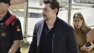 La fiscalía cree que hay riesgo de fuga de Jonathan Andic por su 