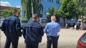 NVO: Na osnovu čega je Kosovska policija učestvovala u preuzimanju privatnog kampa?