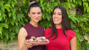 Einfache Croissants und feine Pâtisserie: Schwestern wollen mit französischer Café-Kultur überzeugen