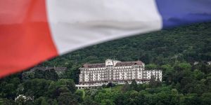 Inequality in Évian