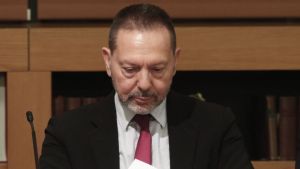 Στουρνάρας για κόκκινα δάνεια: «Δεν είναι καθαρή η απόφαση του Αρείου Πάγου»