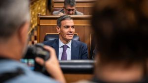 Farsa presupuestaria con pólvora del rey, de todos