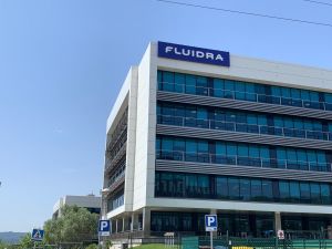 Las dos caras de Fluidra: farolillo rojo del IBEX 35 y socia del club sin consejos de venta