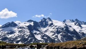 Morti tre alpinisti italiani sul Gran Paradiso: i nomi e la ricostruzione dell’incidente a 4mila metri