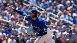 Blue Jays squander Gausman's gem vs. Yankees as Guerrero Jr. sits