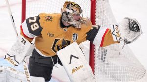 Golden Knights stick with Hart with season on line