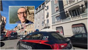 Roberto Guerrino ucciso in casa: gli indumenti intimi da donna, l’ultimo incontro nella notte e i colpi letali col soprammobile