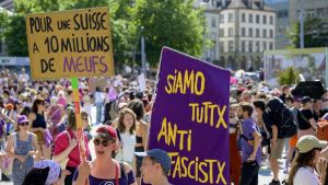 Suiza vota si se pone un corsé