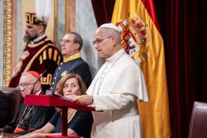 Un León despedazado