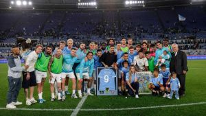 La Lazio senza la Lazio. I tifosi disertano lo stadio per cacciare Lotito