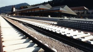 Ferrovie, scatta il blocco della Udine-Tarvisio: un mese di stop totale. La Regione stanzia 3 milioni per i porti